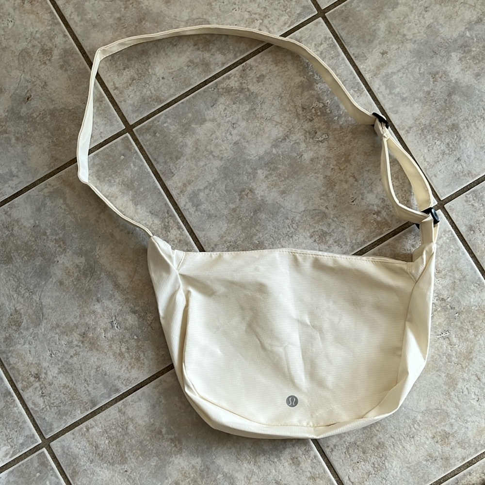 Lululemon crossbody bag